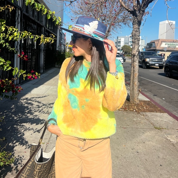 Amazing Suede navy  hat - Picture 11 of 17